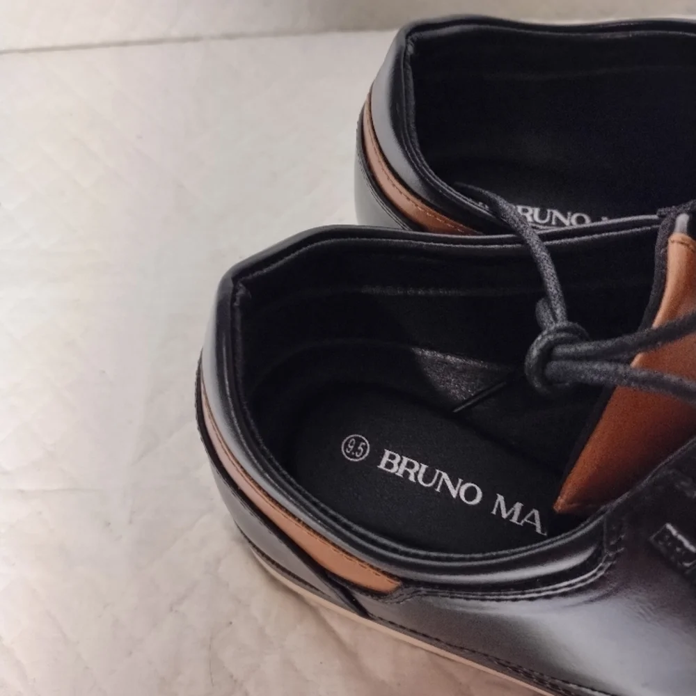 Men's Black Leather Derby Shoes